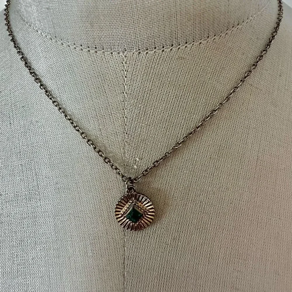 Retro Green Glass Rhinestone Pendant Necklace